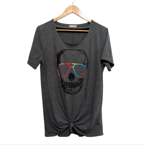 4/$12 Gray T-Shirt with Skull and Colorful Glasses Size 1X - Picture 1 of 6